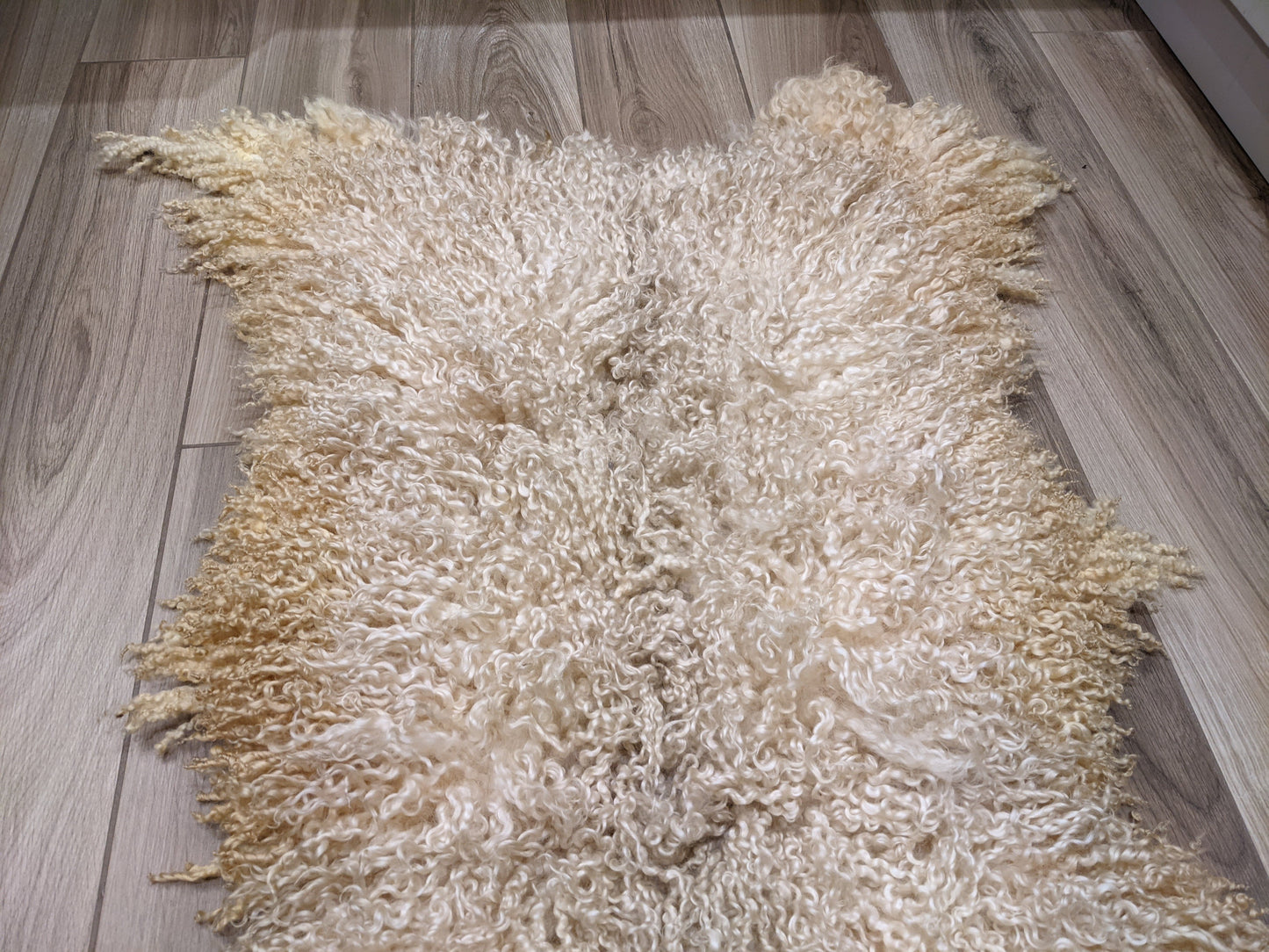 Luxurious Leicester Longwool large rug
